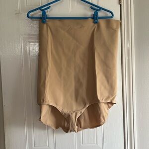 Cacique Ultra High-Waist Non-Slip Shapewear